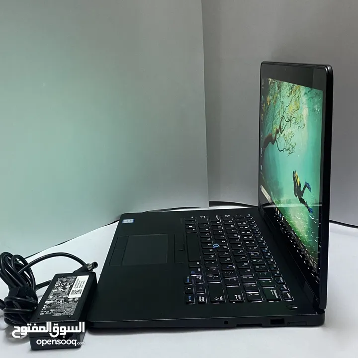 لابتوب ديل شاشة لمس مستعمل بحالة الوكاله