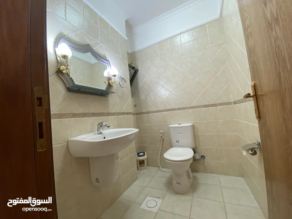شقة مفروشة كامل للإيجار-طابق اول-175م-الرابية-الجاردنز