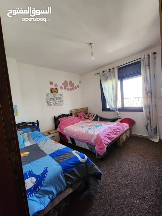 شقة للبيع في بيتونيا خلف نادي ملعب بيتونيا