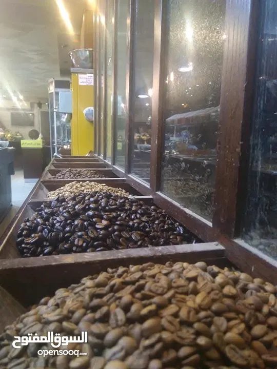 محمص بمنطقة الجاردنز يعمل بشكل جيد للبيع المستعجل، وبجانب سوبر ماركت و دراي كلين