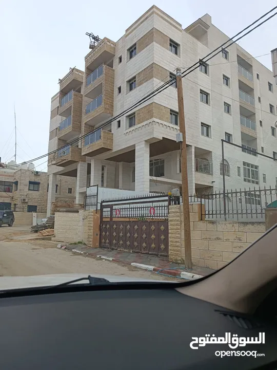 شقه للايجار  خلف ديوان السلايمة .