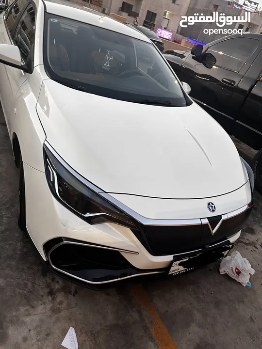 سيارات للايجار يومي اسبوعي شهري  بافضل الاسعار يوجد لدينا سيارات كهرباء وهايبرد