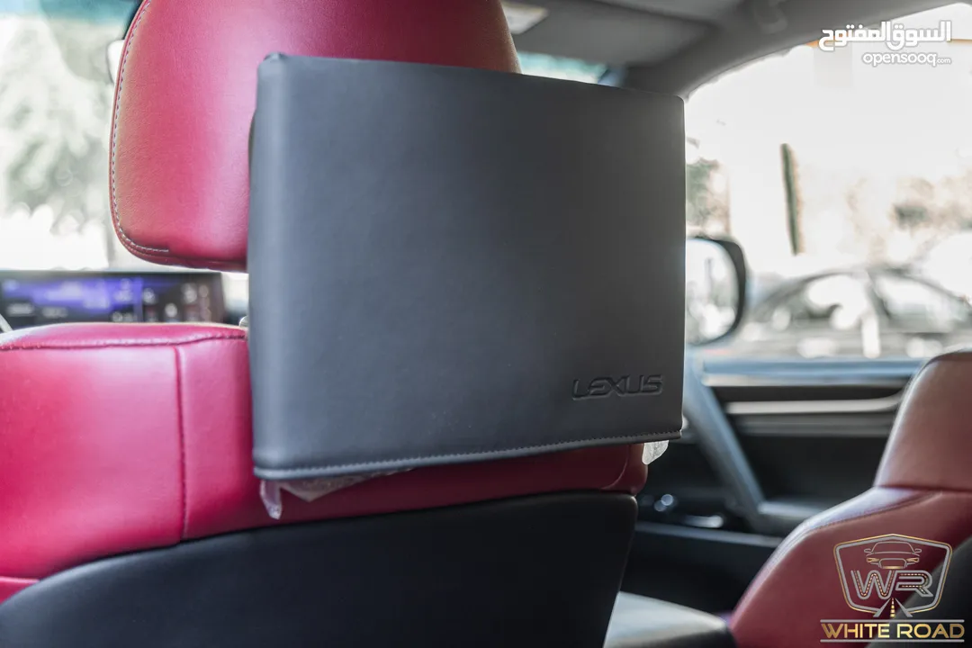 Lexus Lx570s 2019   السيارة وارد الشركة و قطعت مسافة 123,000