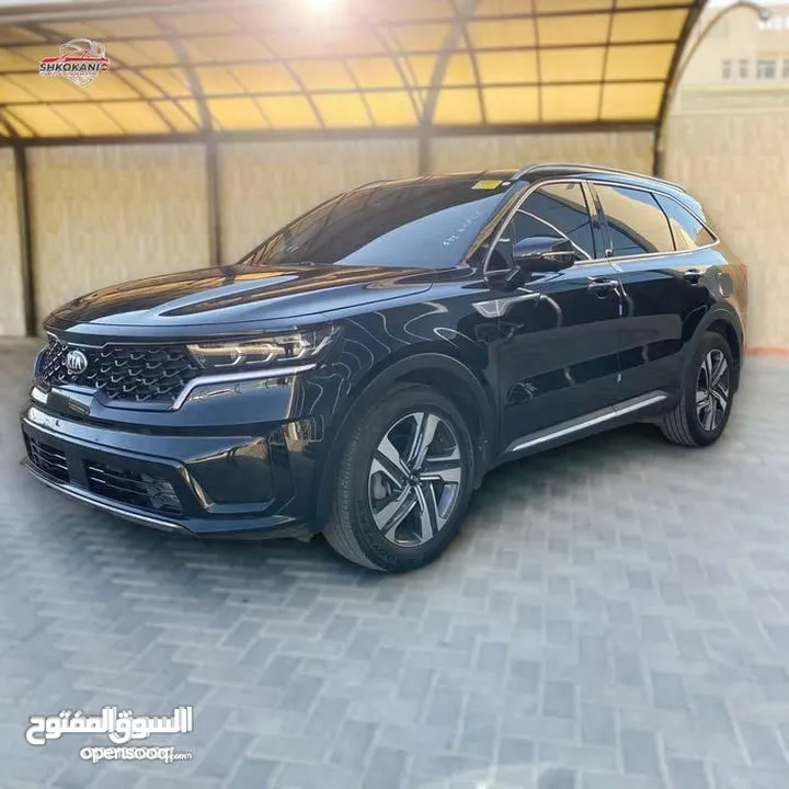 كيا سورنتو 2021 لون اسود ملوكي كاملة المواصفات