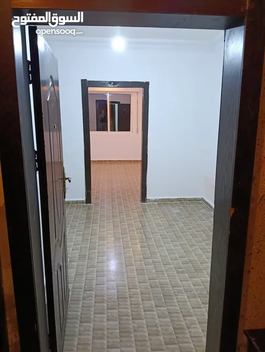 شقه للبيع عند مدرسه مريم بنت عمران