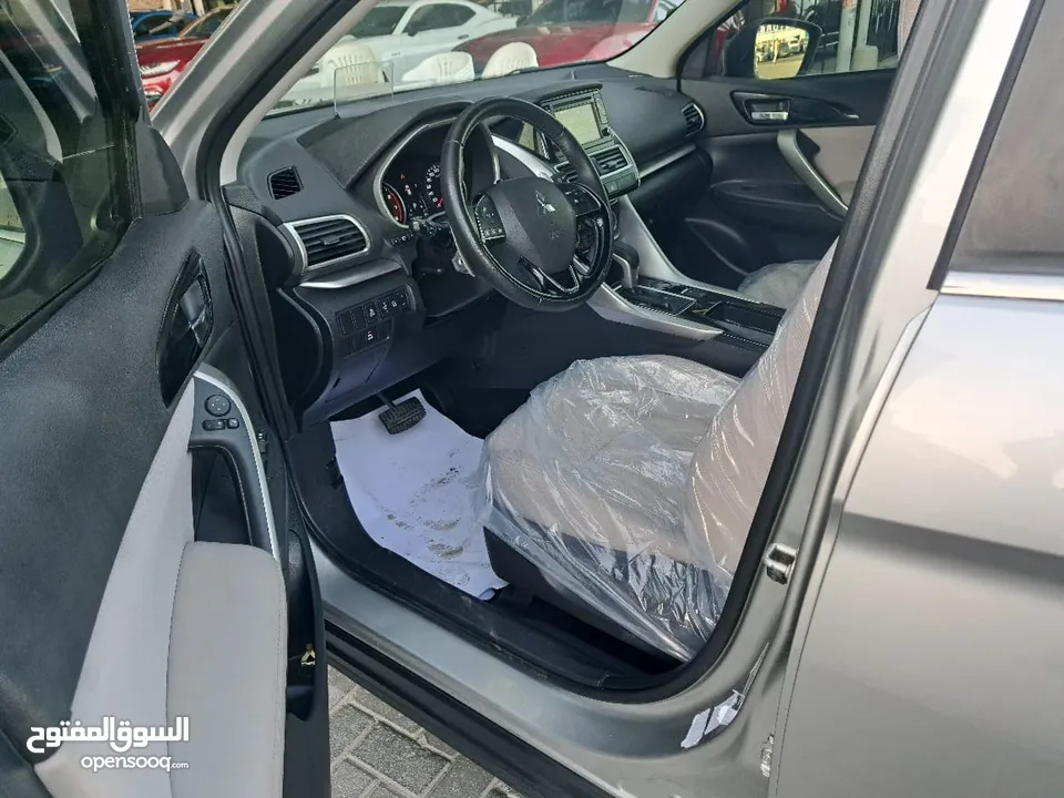 mitsubishi Eclipse cross model 2019 gcc good condition very nice car everything perfect