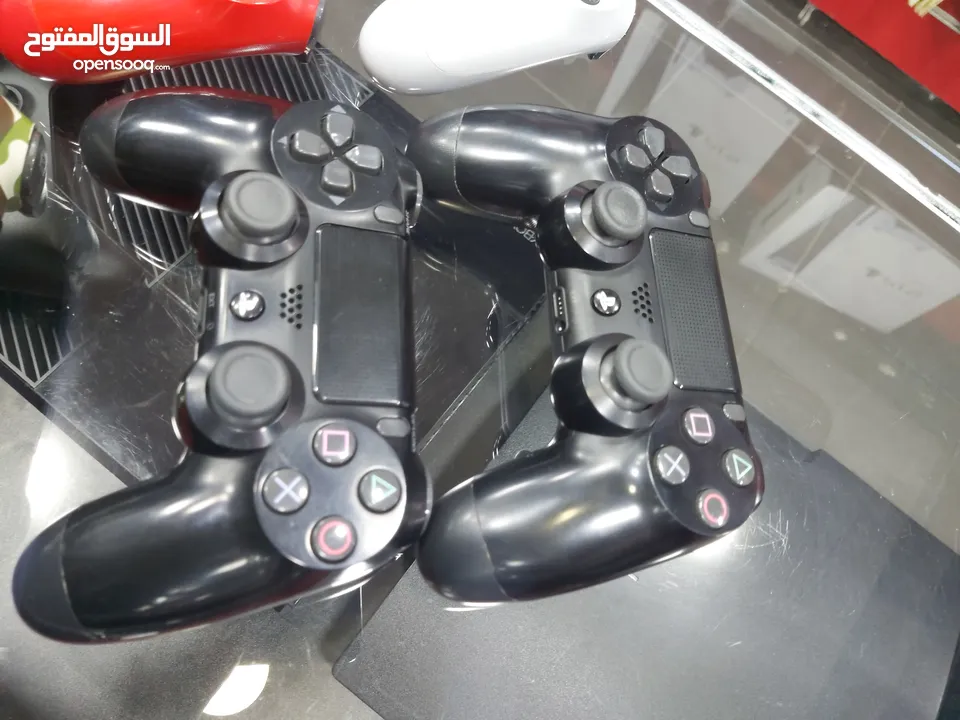 أيادي PS4 مستخدم بحاله وكاله