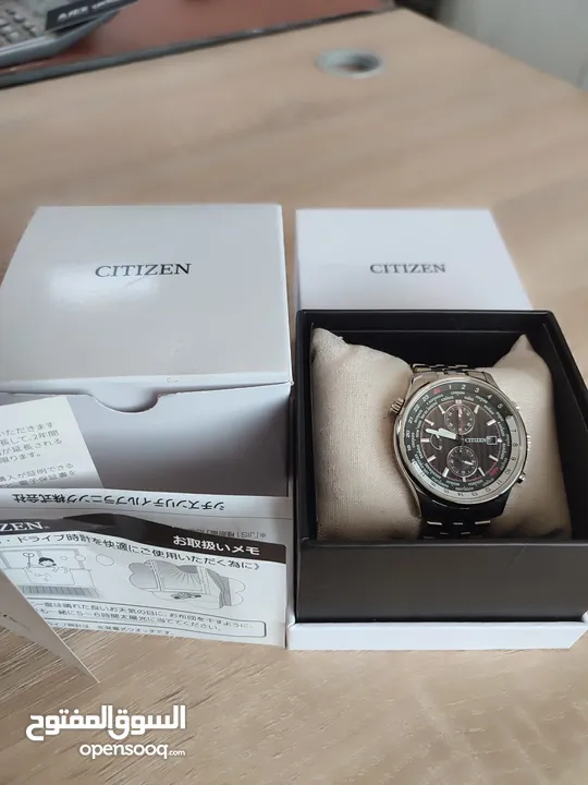 CITIZEN Eco-Drive (تعمل بالطاقة الضوئية لا تحتاج بطارية)