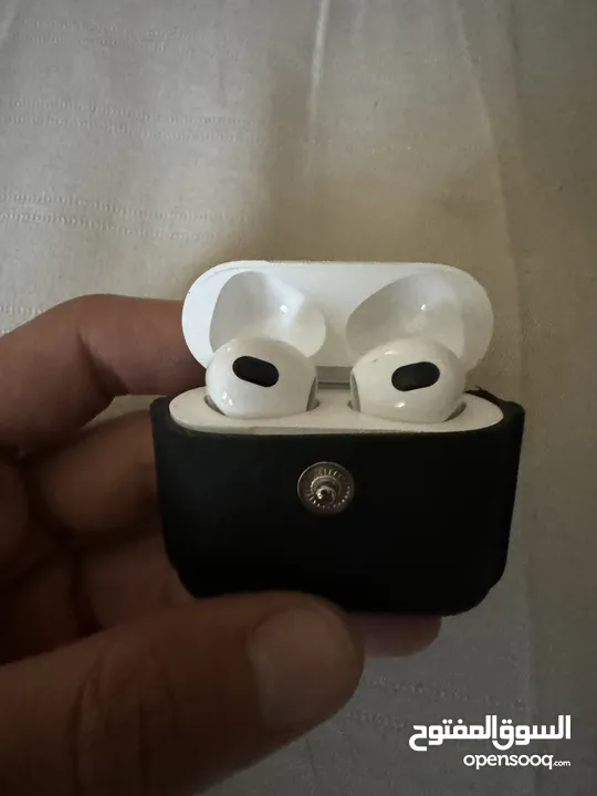 AirPods3 للبيع