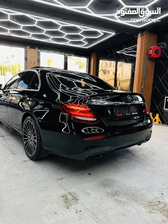 مرسيدس E220. فل amg.