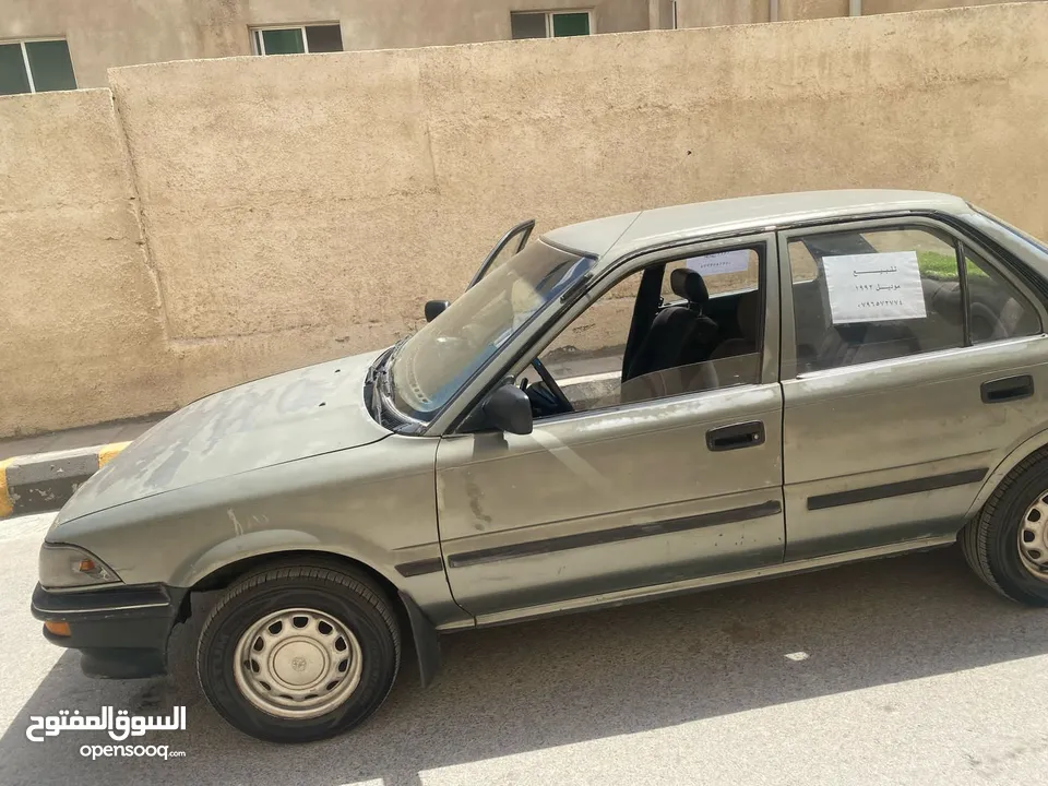 (تيوتا كورولا 1992 للبيع)