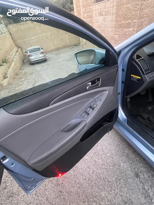 هونداي سوناتا هايبرد موديل 2014 مميزة لون ازرق بلو فل اضافات