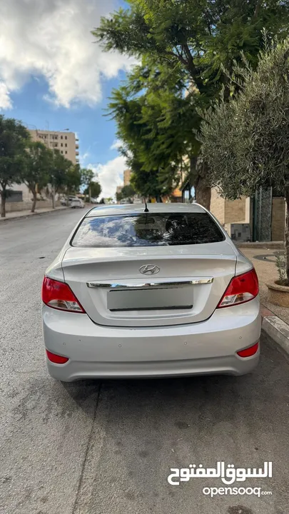 هونداي أكسنت ماتور 1600ديزل تيربو (135حصان) انتاج 2015 تسيير 2018 عداد قليل 92000 اصلي إقتصادية جداً