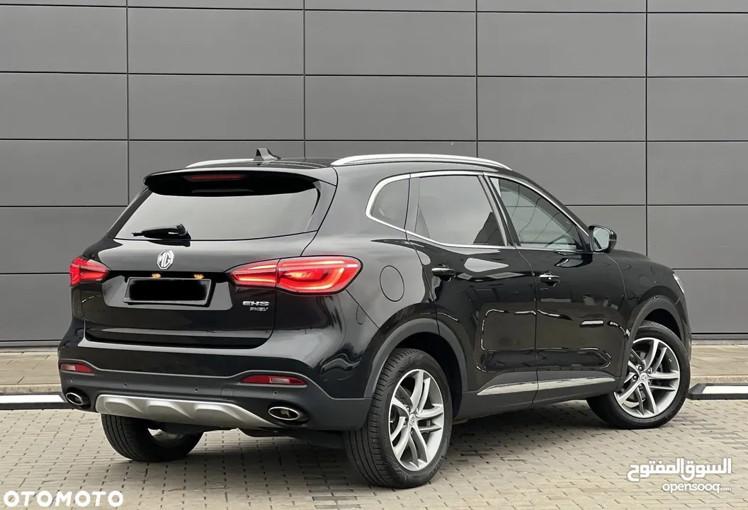 أعلى فئة إضافات و بسعررررررر آلعررررررض MG EHS Luxury الغرفة الحمراء المميزة