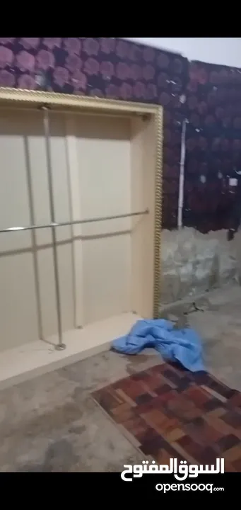 خزائن  للالبسه تعليق