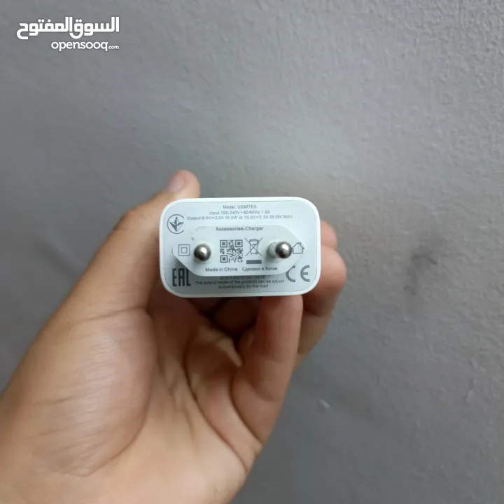 هاتف تكنو كامون 20 برو بحالة الجديد لا يوجد خدوش ولا كسور غير قابل للبدل