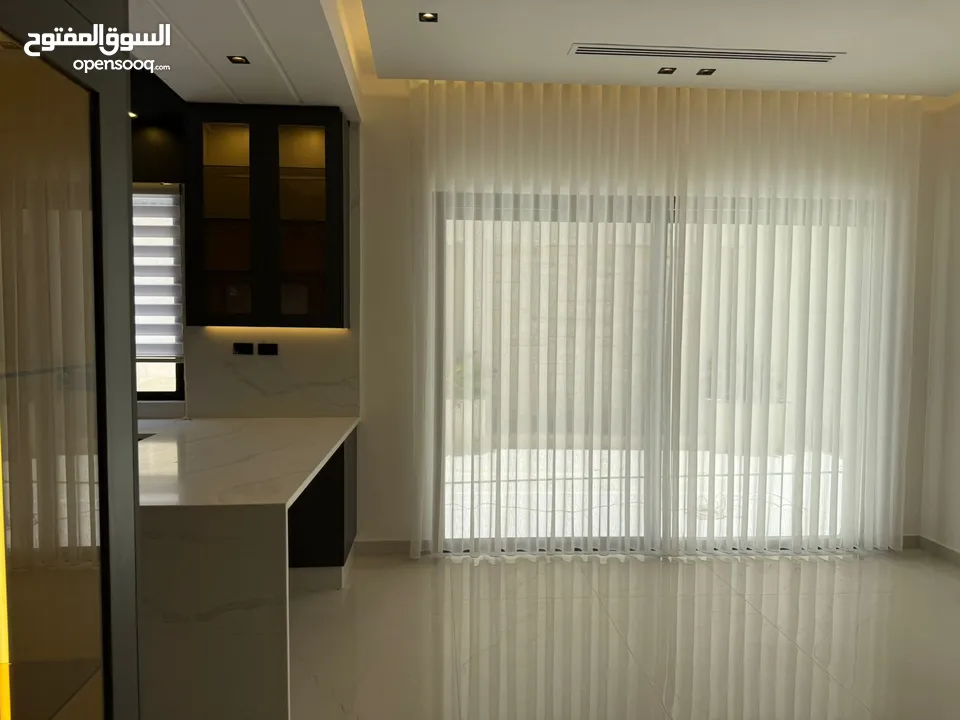 شقة شبه مفروشة للإيجار في عبدون ( Property 38508 )-175064043