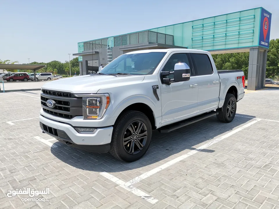 Ford F-150 Lariat - 2022 - Avalanche Gray