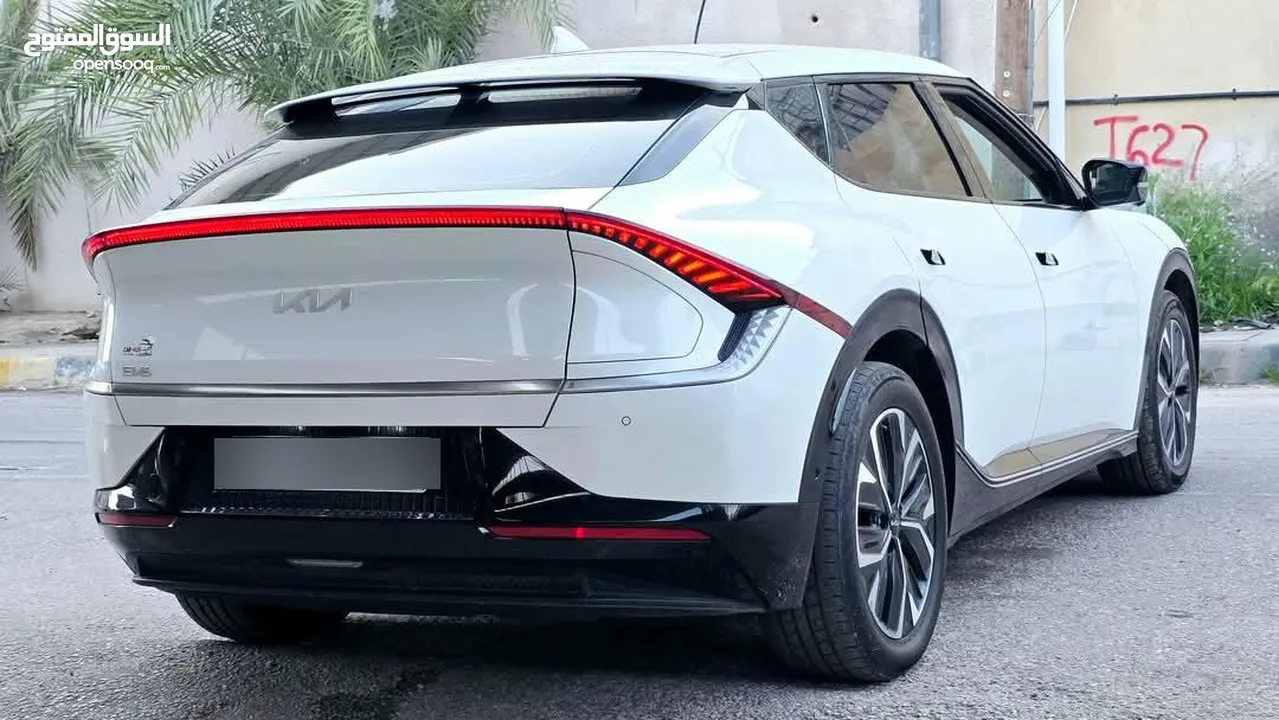 2022 كيا ايفي 6 وارد كوري فل كامل ما عدا بانوراما مميزة جدا دفع رباعي بطارية كبيرة