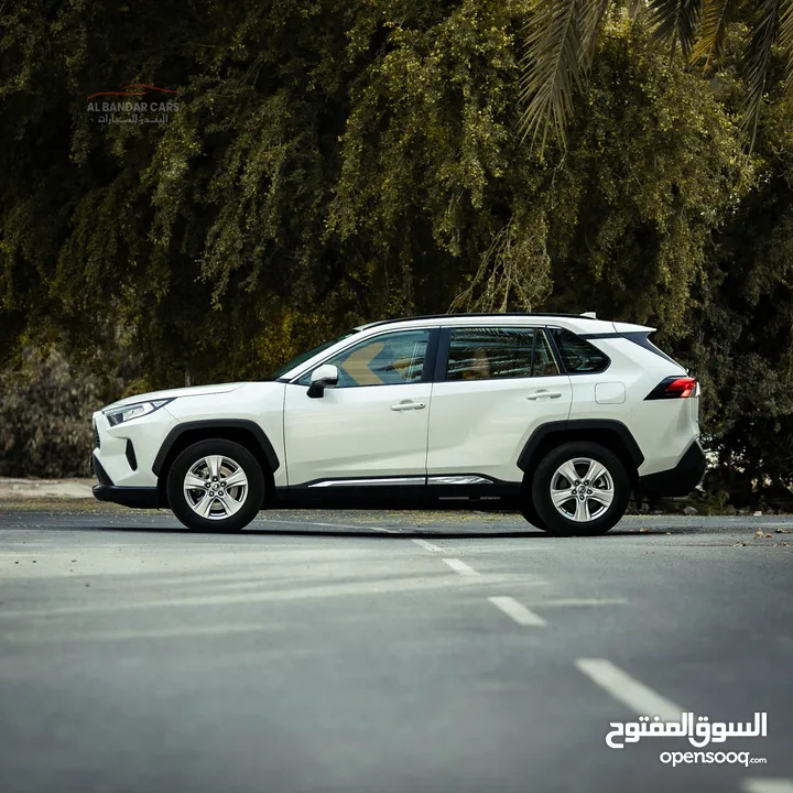 TOYOTA RAV4 Excellent Condition White