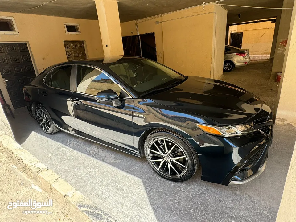 Toyota CAMRY تويوتا كامري موديل2021 للبيع بطارية ليثيوم مدى الحياة وارد امريكي