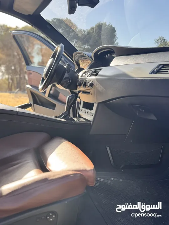BMW e60/525i 2007 للبيع