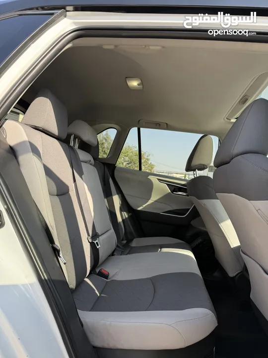 تويوتا RAV4 ترخيص 2022 محرك 2500 هايبرد جير أوتوماتيك 296 حصان