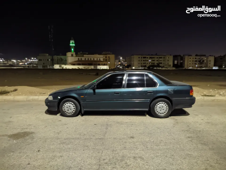 هوندا أكورد 1993