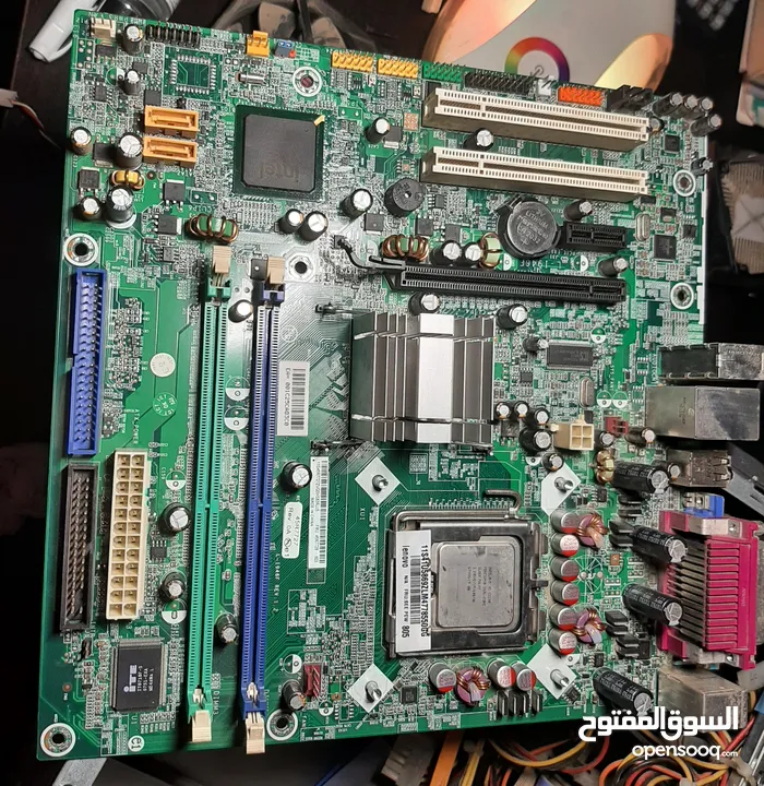 مذربورد Lenovo ThinkPad T61 مع معالج Pentium – حالة ممتازة للشغل المكتبي والاستخدامات الخفيفة