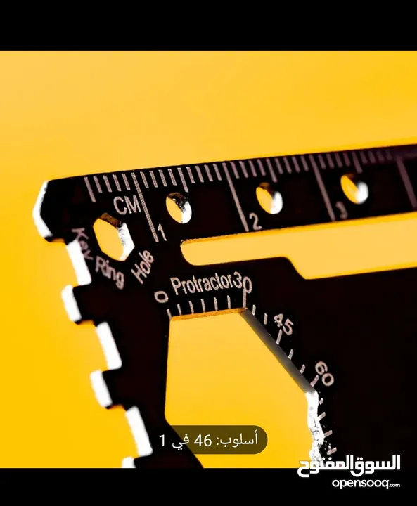 أداة بطاقة متعددة الاستخدامات 46 في 1 EDC ، أداة محمولة للبقاء على قيد الحياة للتخييم في الهواء الطل
