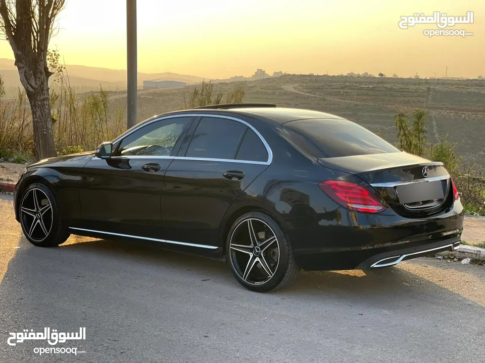 مرسيدس c200  بحال الوكالة