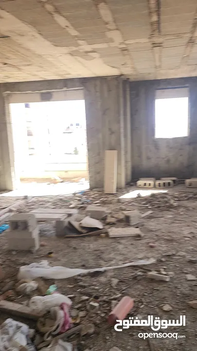 شقة للبيع في رام الله او البدل على شقة في الخليل