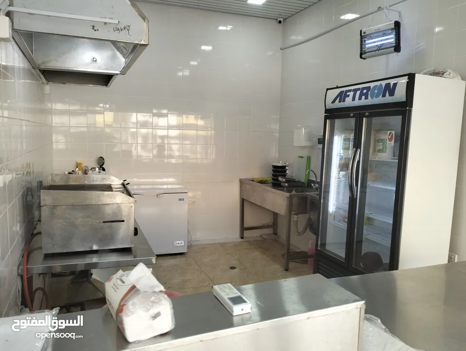 محل ساندوتشات للبيع sandwich shop for sale