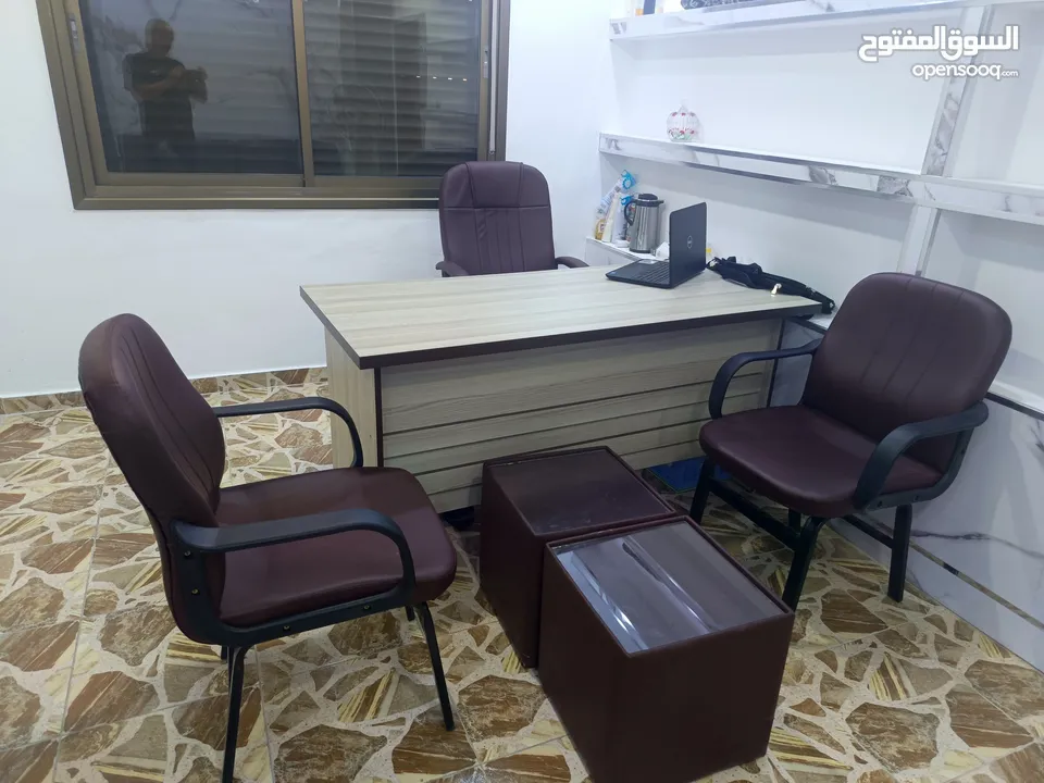 اثاث مكتبي للبيع جديد 100% اربد هاتف