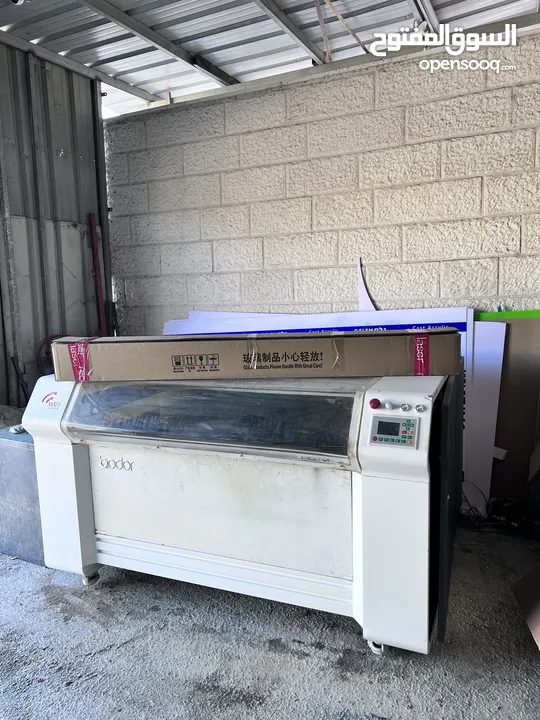 ماكينة ليزر  CNC / BODOR Laser CO2 لقص الخشب والاكريلك والجلد والقماش