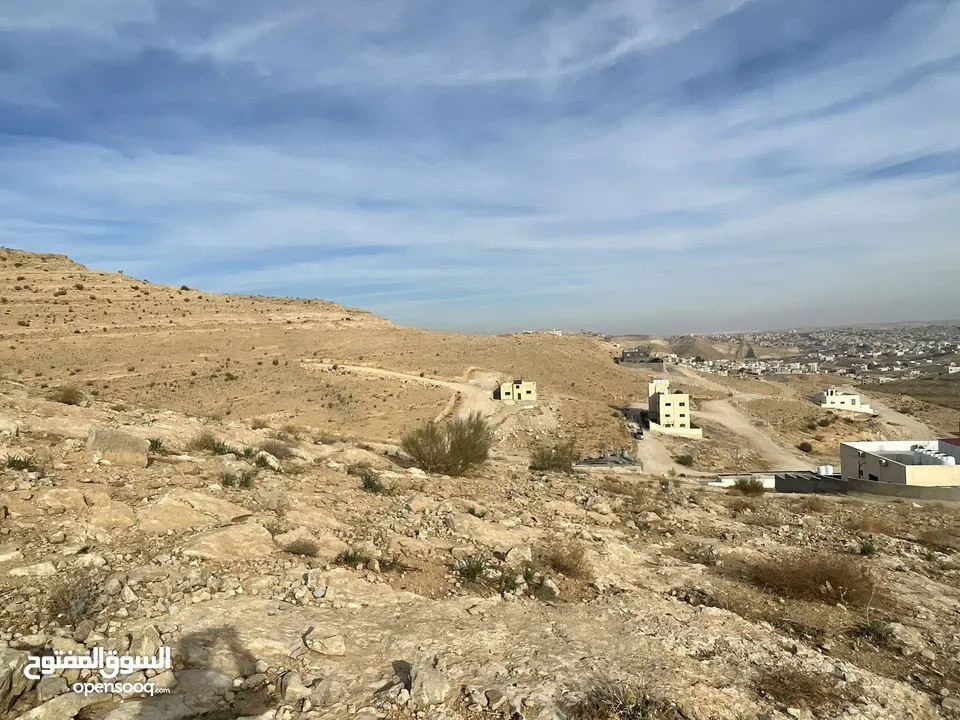 أراضي للبيع في الزرقاء ، شومر  باسعار مغرية من المالك مباشرة