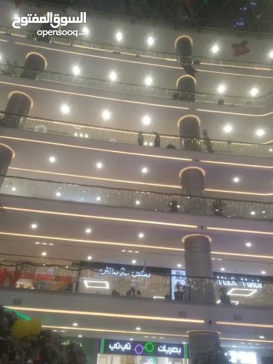 محل للايجار في. الطائره. علي الشارع الرئيسي مباشرة