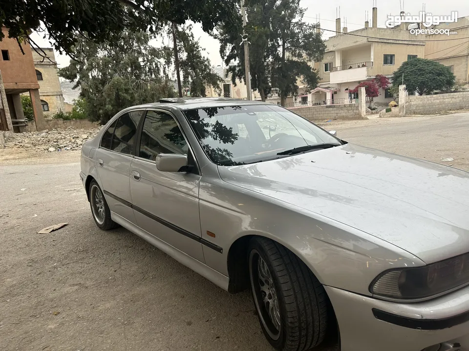 لبيعBMW525I