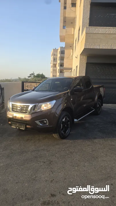 نيسان نافارا موديل 2020 ديزل 4×4 اوتوماتيك ماطور 2500 تيربو رخصه لشهر 7 الجيب بوضع الشركه عداد 35000