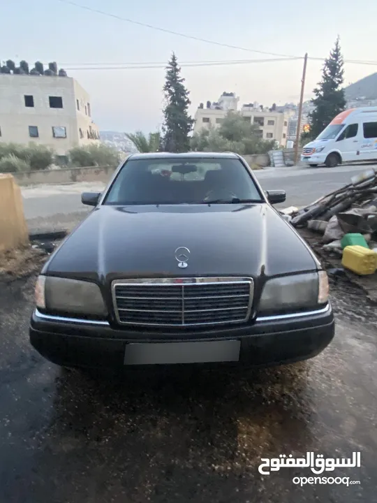 سيارة مرسيدس c220 للبيع بسعر مغري موجودة بنابلس