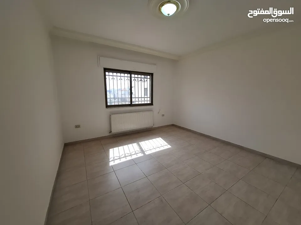 شقة غير مفروشة للإيجار  ( Property 41758 ) سنوي فقط