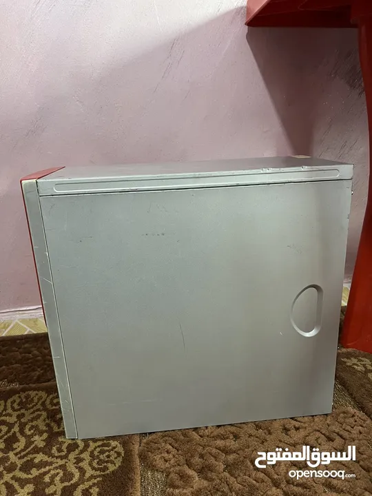 معالج ومبرد معالج وكيس وقارئ dvd كلهم شغالين بسعر حرق