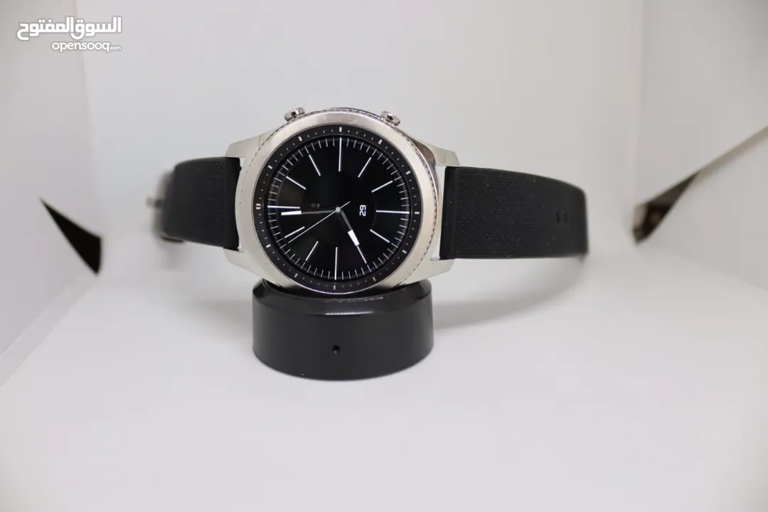SAMSUNG GALAXY WATCH GEAR S3 CLASSIC IN GOOD CONDITION
