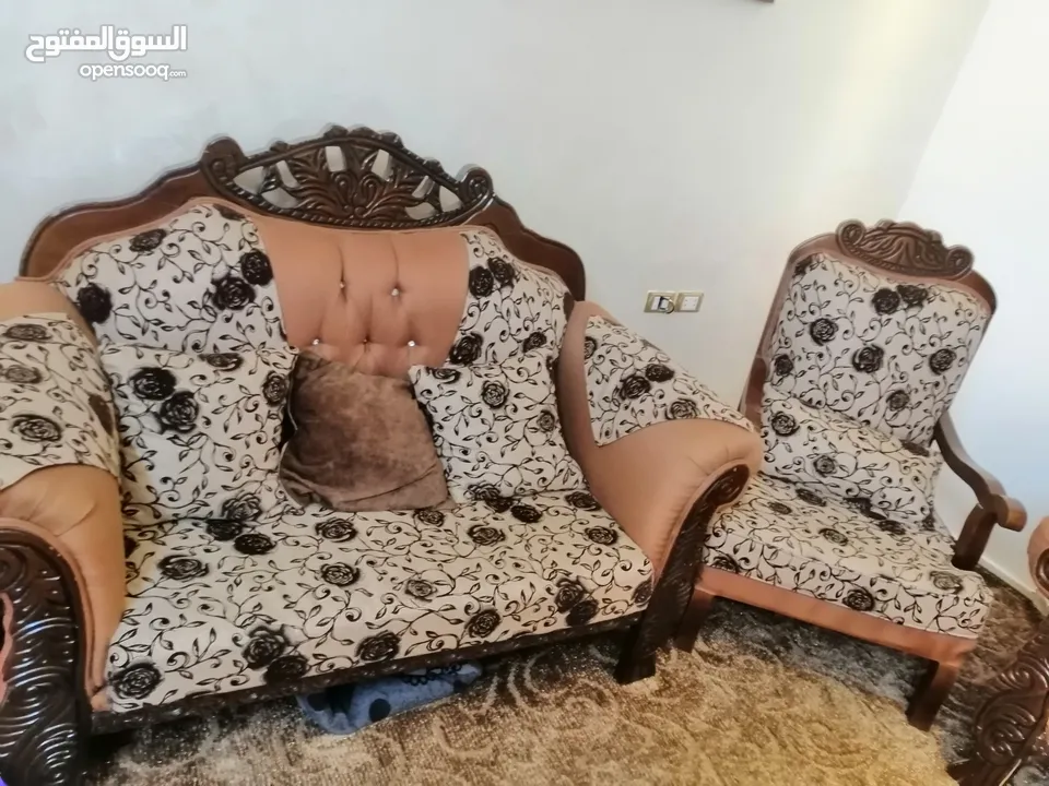 طاقم غرفه البيع