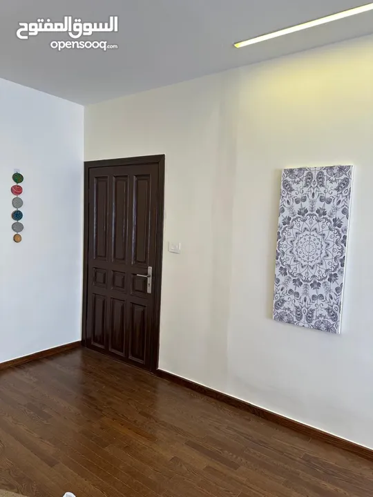 شقة مفروشة للإيجار  ( Property 42002 )-175064011