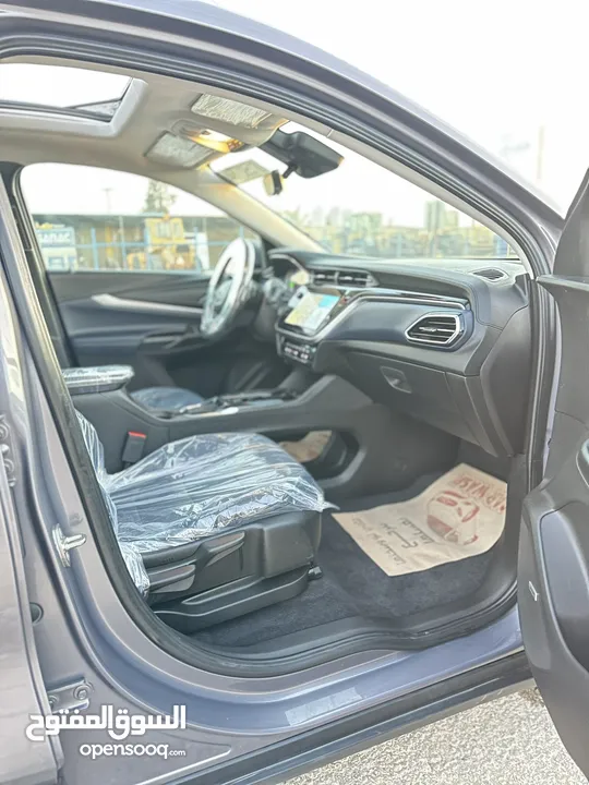 CHEVROLET BOLT EVU 2023 فحص كامل كرت ابيض فل كامل للبيع بسعر مغري.