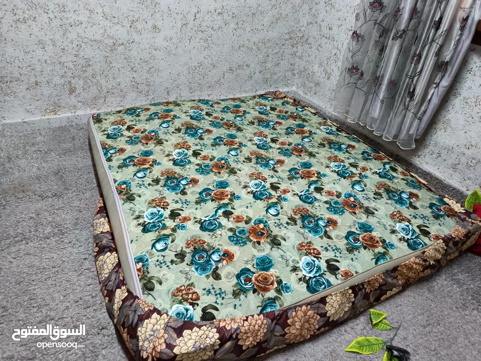 فرشه مزدوج حاله وكاله مقاسها مترين ب 80