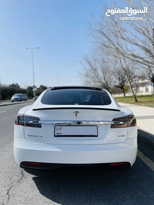 تيسلا موديل S 100D موديل 2018 بانوراما متحركة ، السيارة بحالة الوكالة Tesla Model S100D