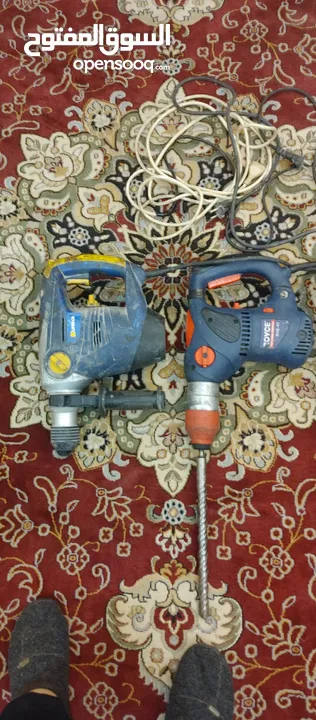 للبيع هلتي عدد(3)+مقص بلاط+بطاريات مغاسل3+بطاريةدش+مغسلة عامود عدد3