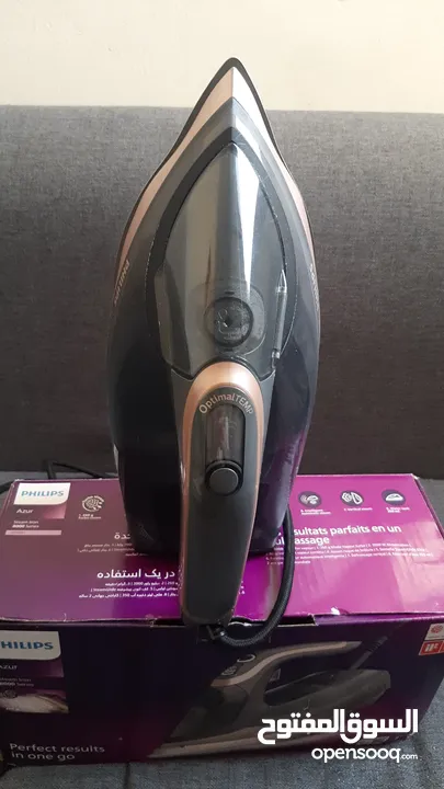 مكواة بخار ازور 8000 من فيليبس 3000 واط صناعة إندونيسي   Philips Azur 8000 Steam Iron 3000W